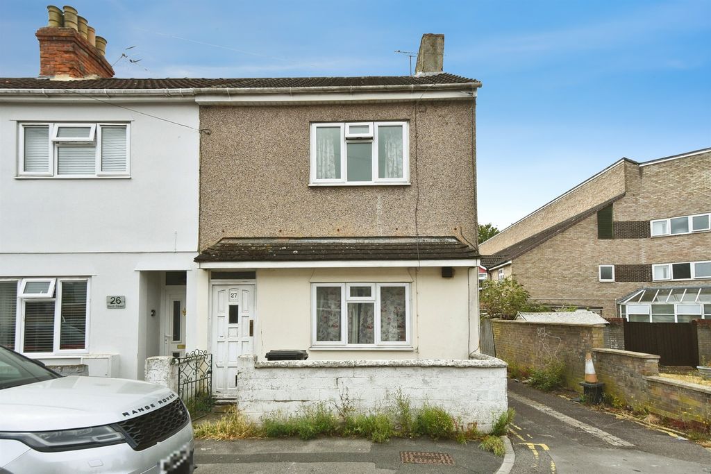 Property photo 1 of 9