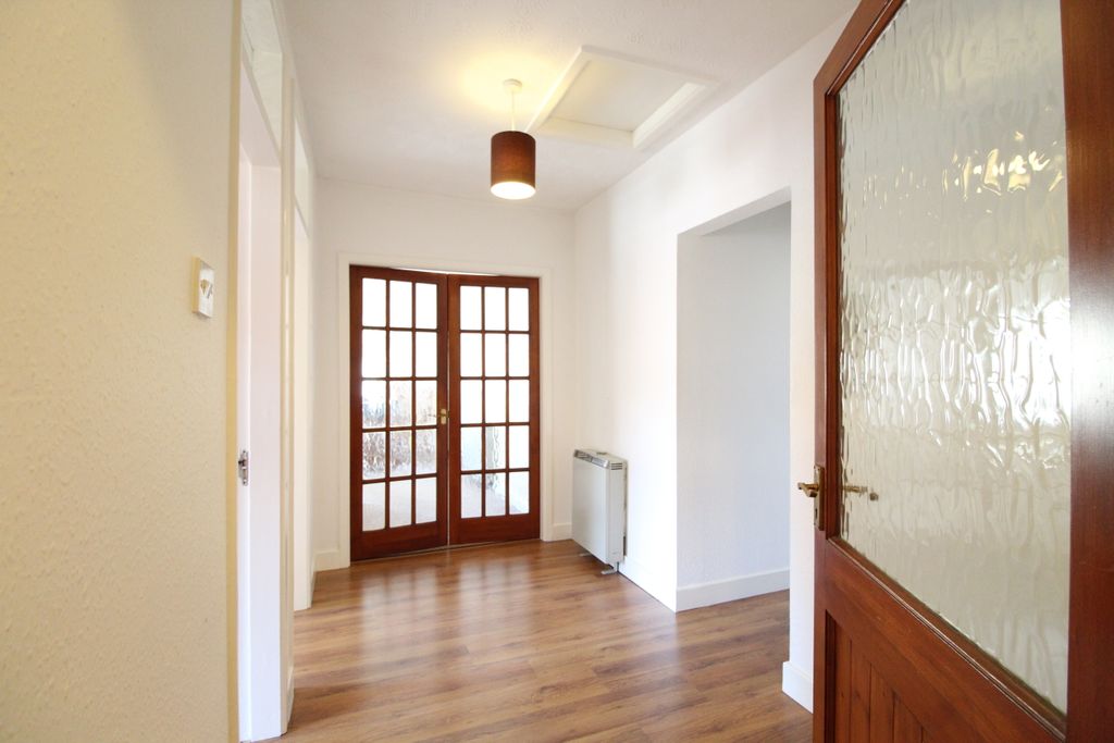Property photo 2 of 9 Img_7661
