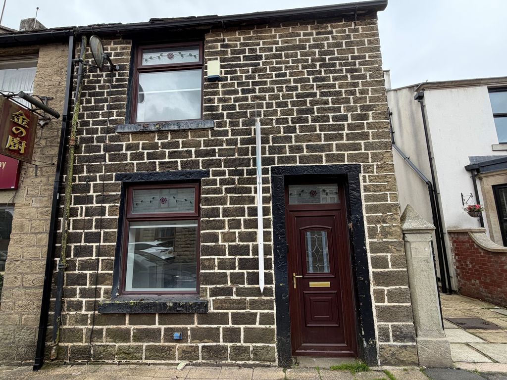 Property photo 1 of 16 1
