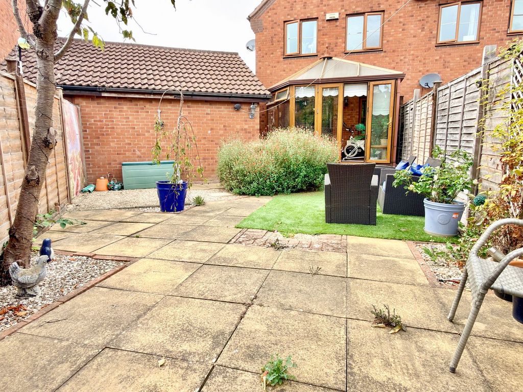 Property photo 3 of 11