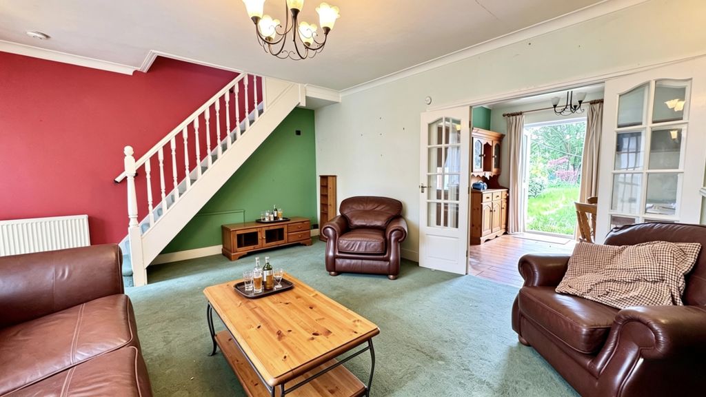 Property photo 3 of 10 Gallery
