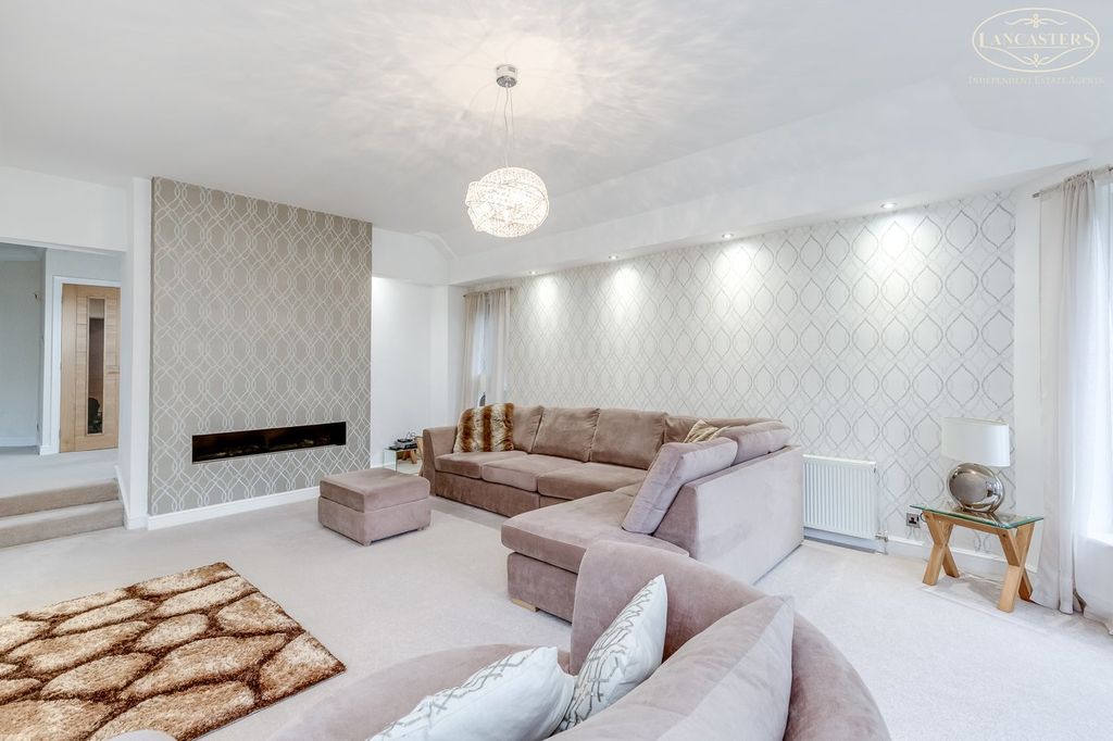 Property photo 3 of 46 Reception Room 1