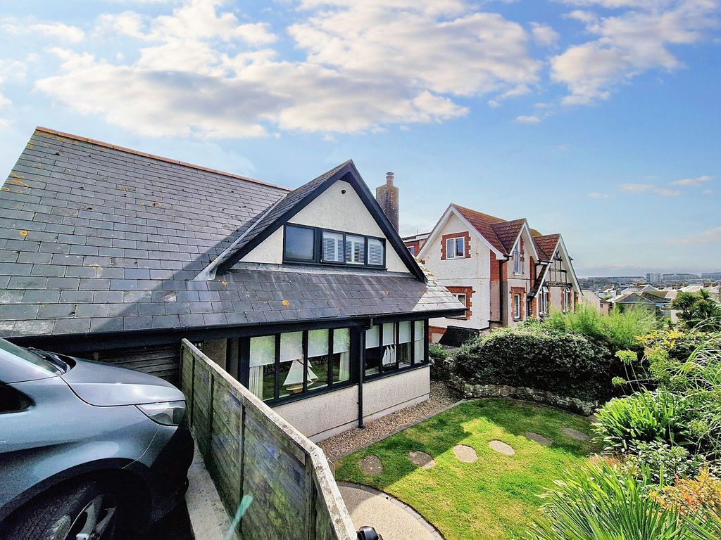 Property photo 1 of 24 Photo 29