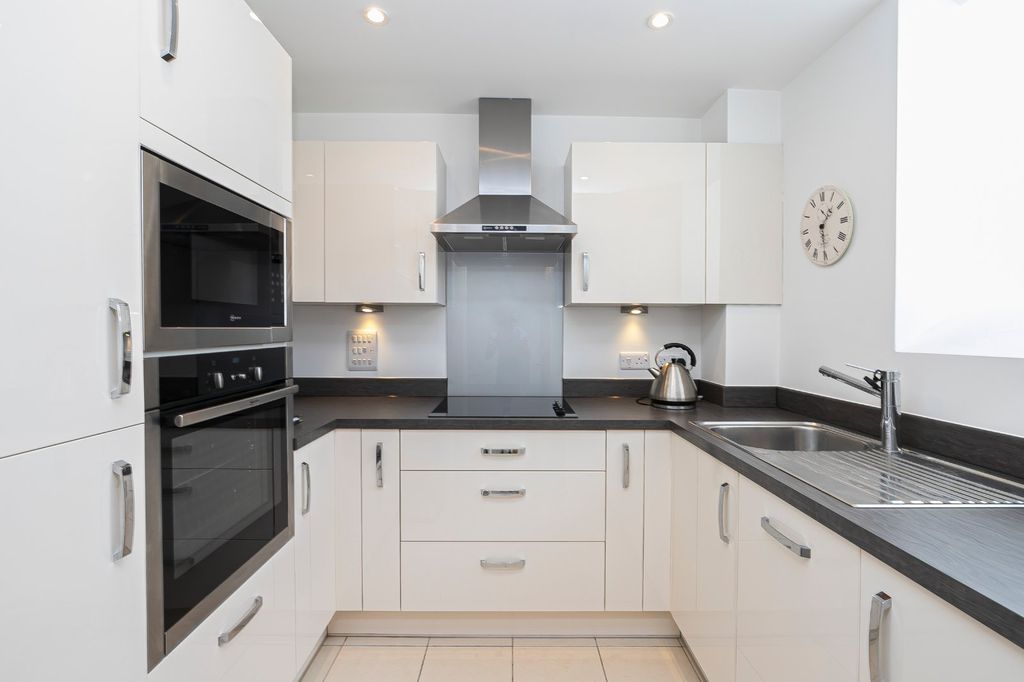 Property photo 3 of 12 Picture No. 05