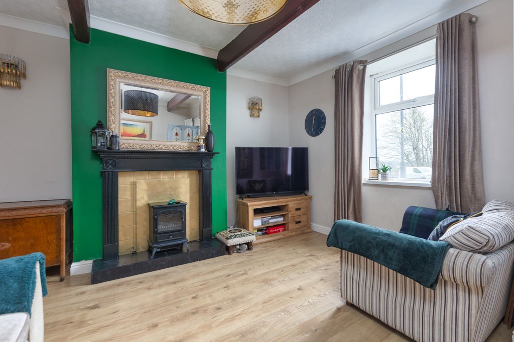 Property photo 3 of 13 3