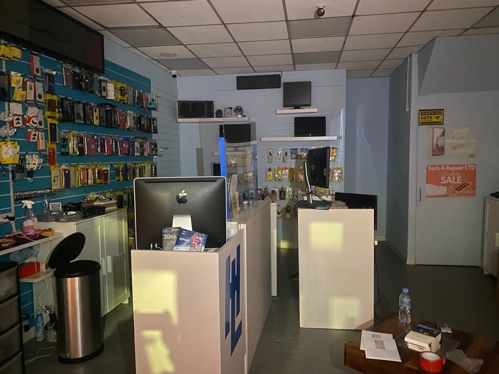 Property photo 2 of 6 Photo 11