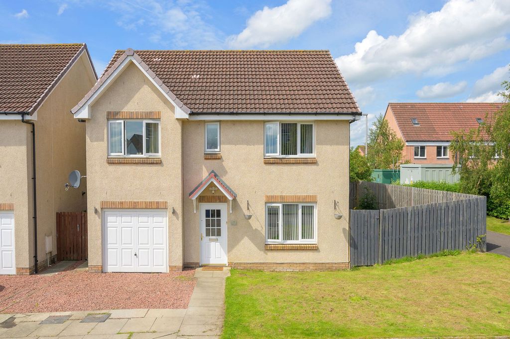 Property photo 1 of 31