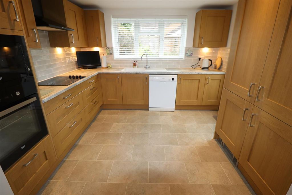 Property photo 2 of 22 Img_7560.Jpg