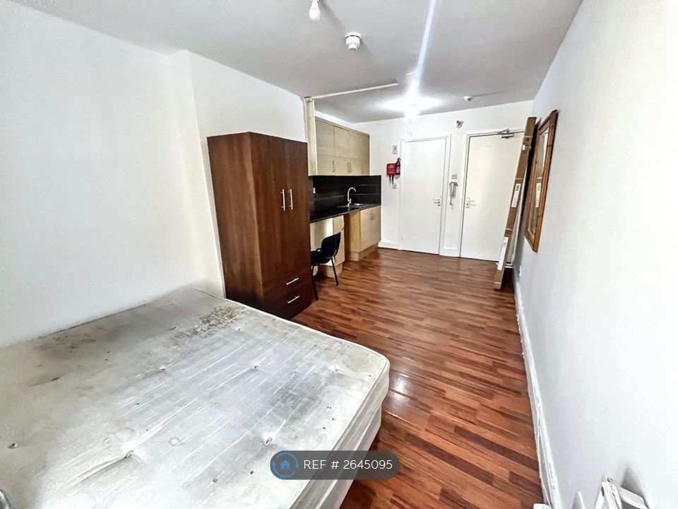 Property photo 2 of 5