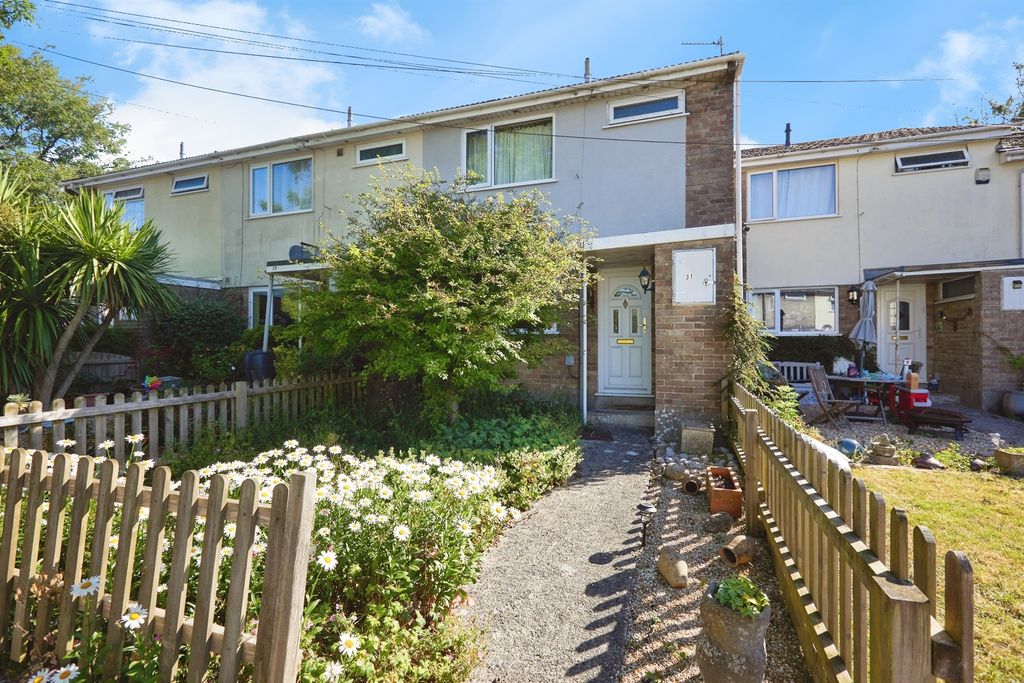 Property photo 1 of 15