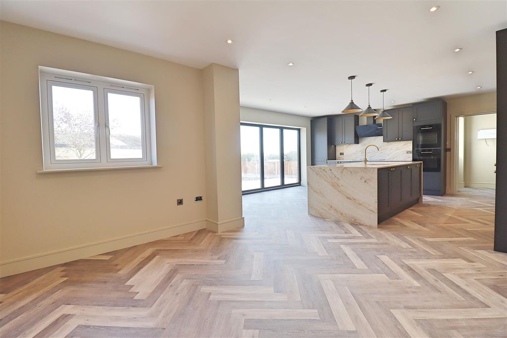 Property photo 2 of 23 Img_0895.Jpg