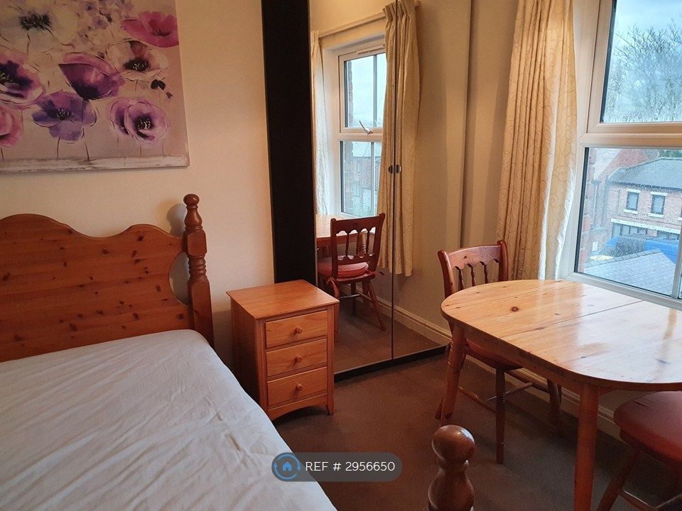Property photo 2 of 9
