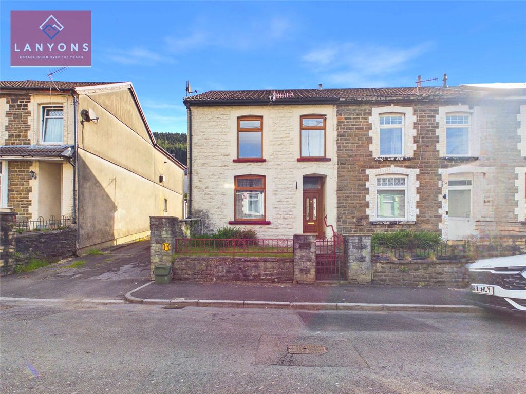 Property photo 1 of 13 Picture No. 02