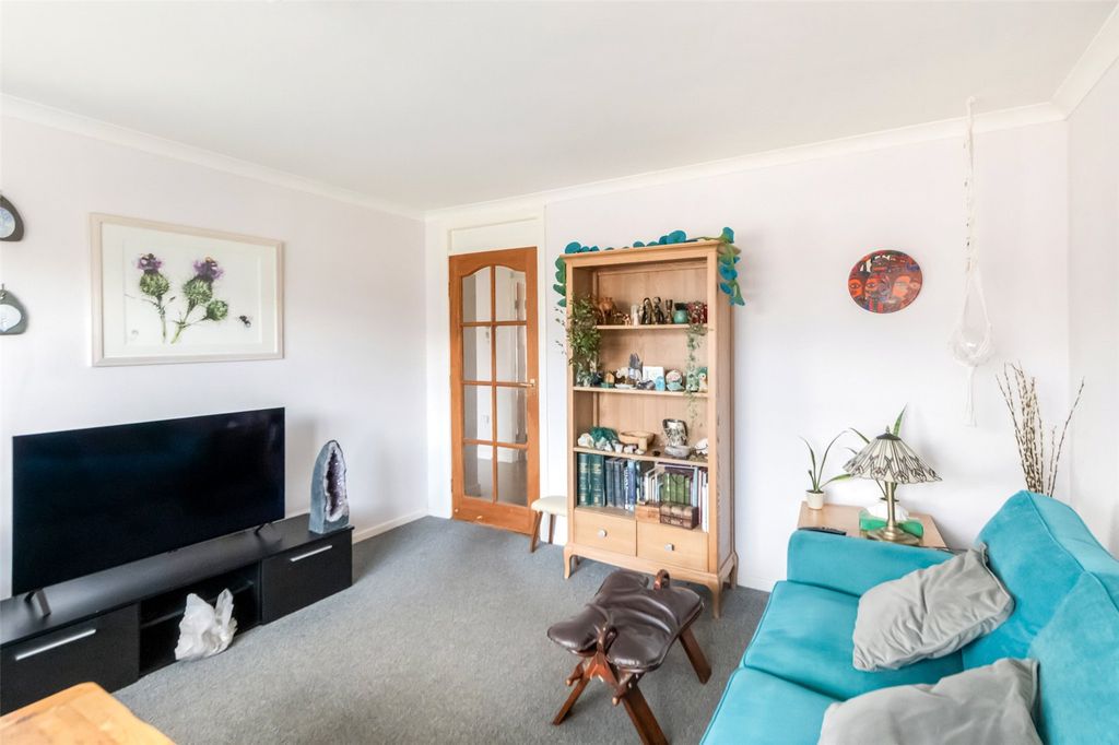 Property photo 3 of 30 Picture No. 13