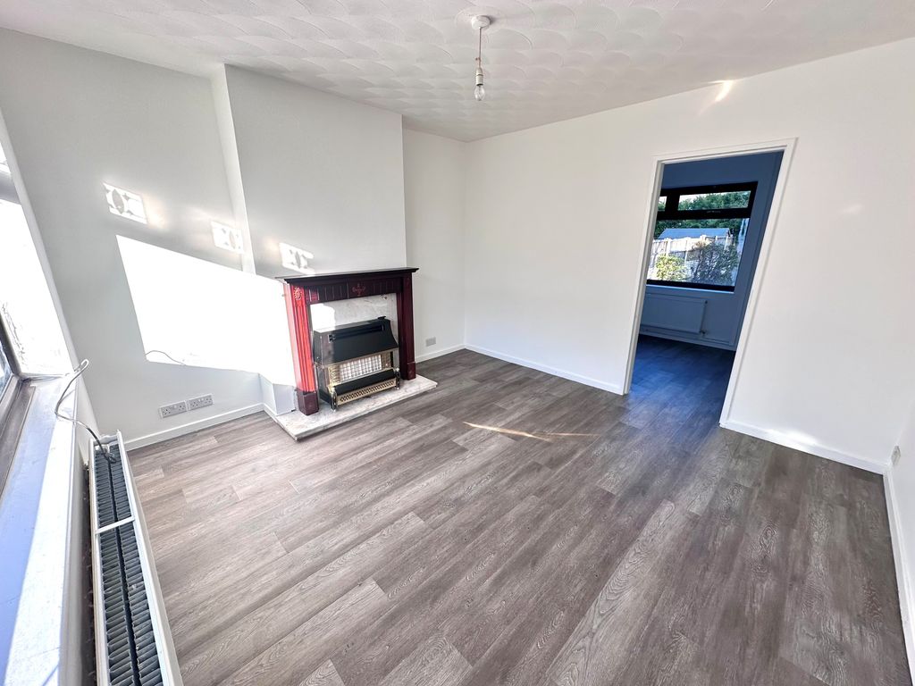 Property photo 3 of 15 Image