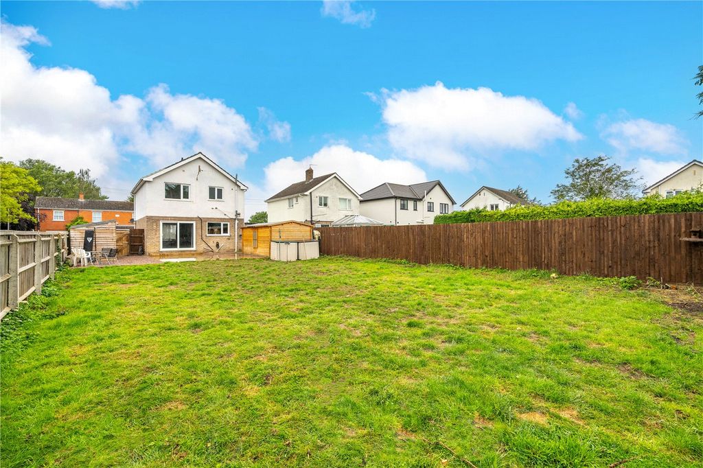 Property photo 2 of 19 Picture No. 06