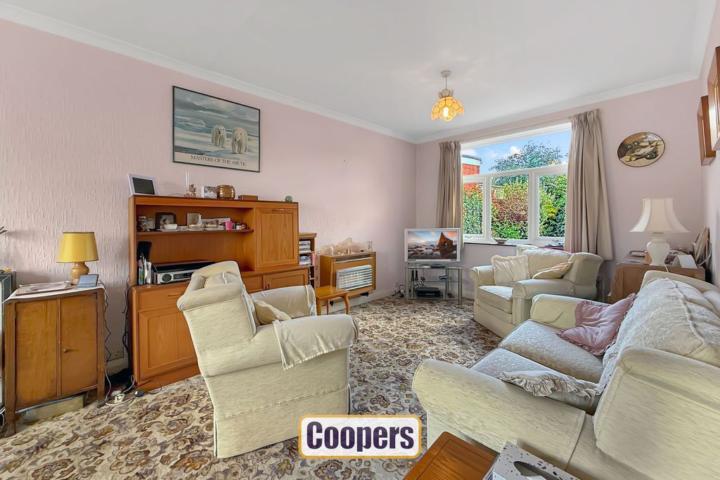 Property photo 3 of 16