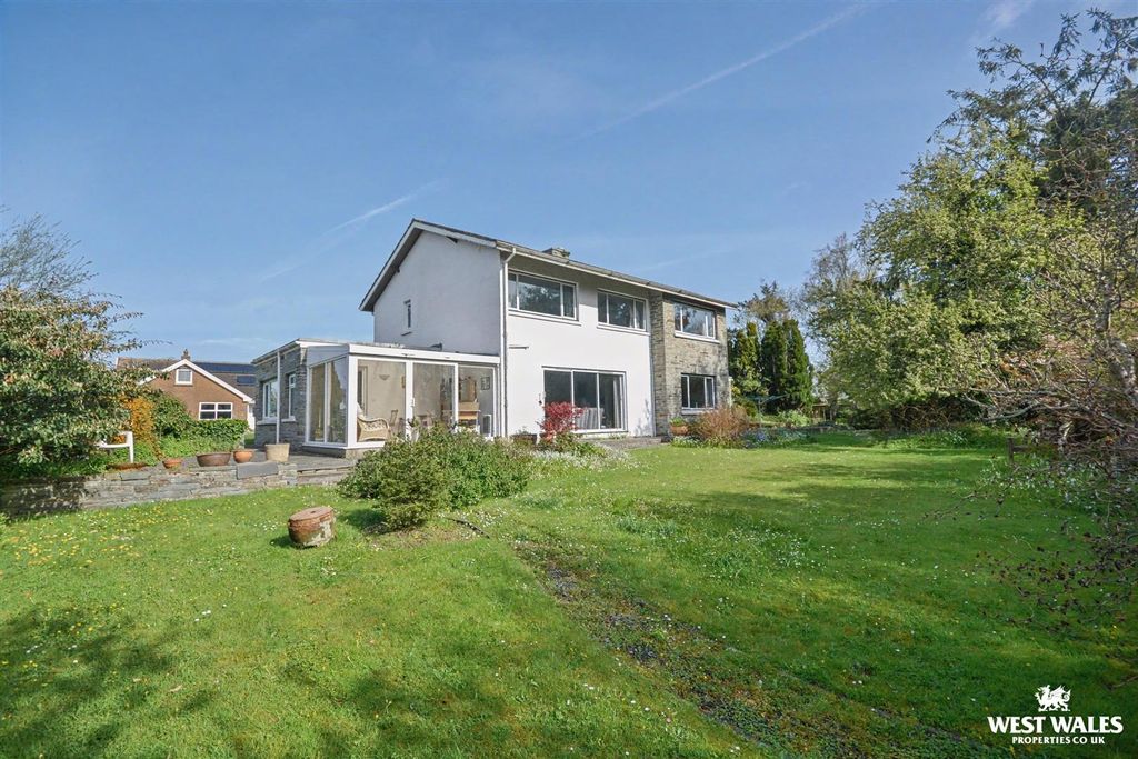 Property photo 1 of 27 Rear Of Property