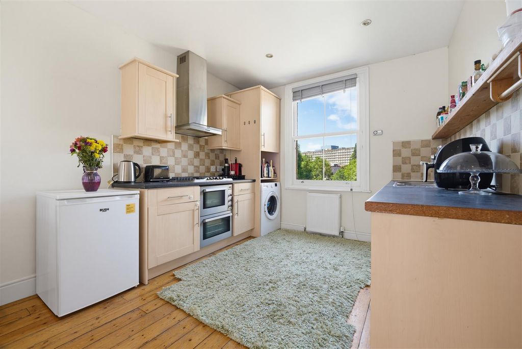 Property photo 3 of 11 16A Half Acre Kitch 2.Jpg
