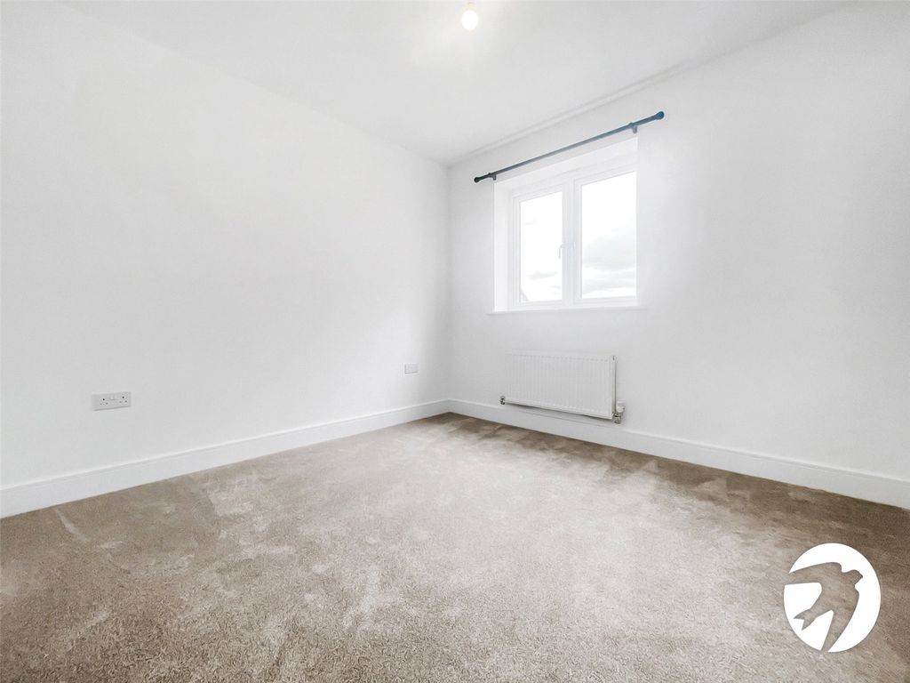 Property photo 3 of 12 Picture No. 01