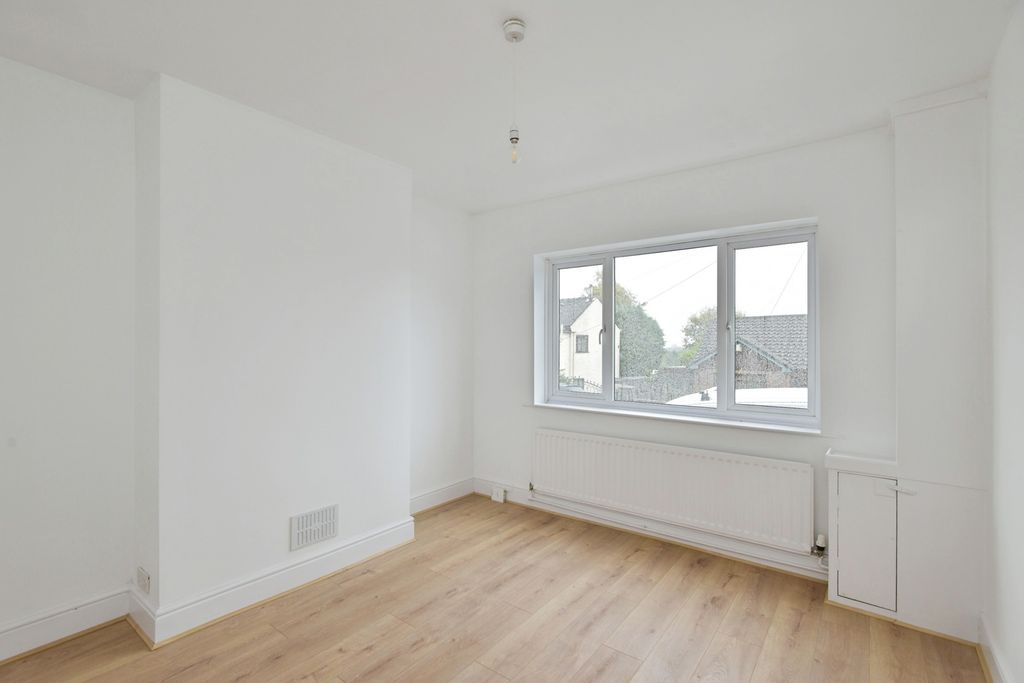 Property photo 3 of 20 Pbox-Img.Jpg