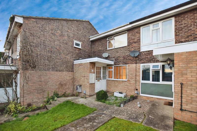 Property photo 2 of 17 Front