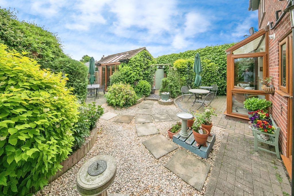 Property photo 1 of 22