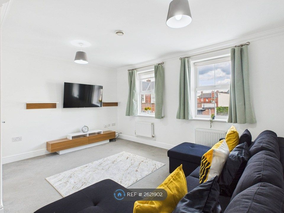 Property photo 1 of 34
