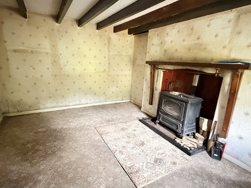 Property photo 3 of 14 Not Specified