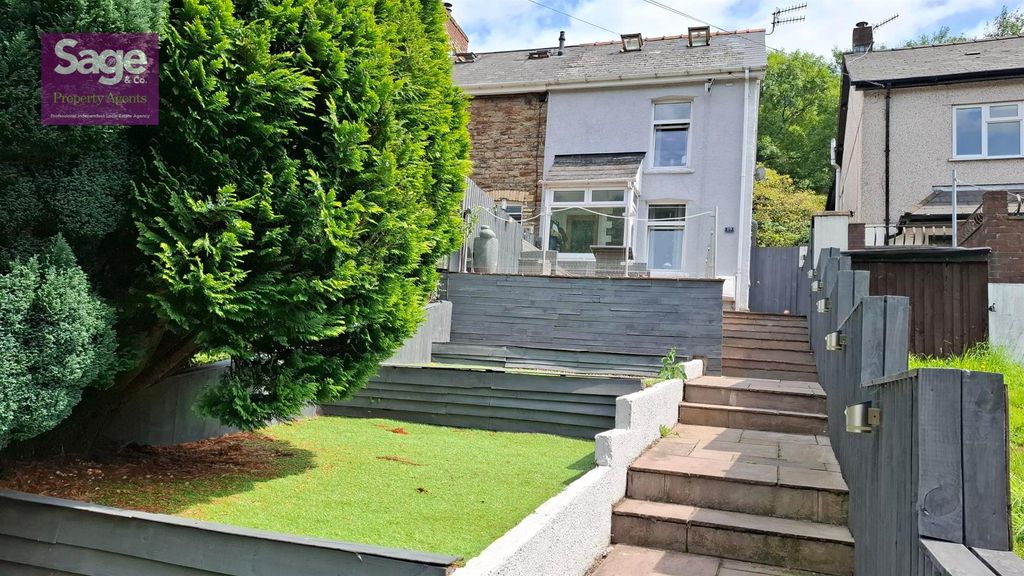 Property photo 1 of 30
