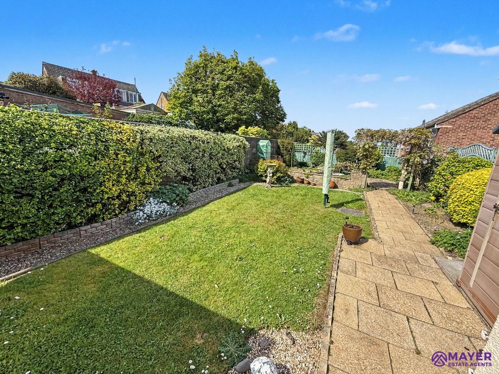 Property photo 2 of 14