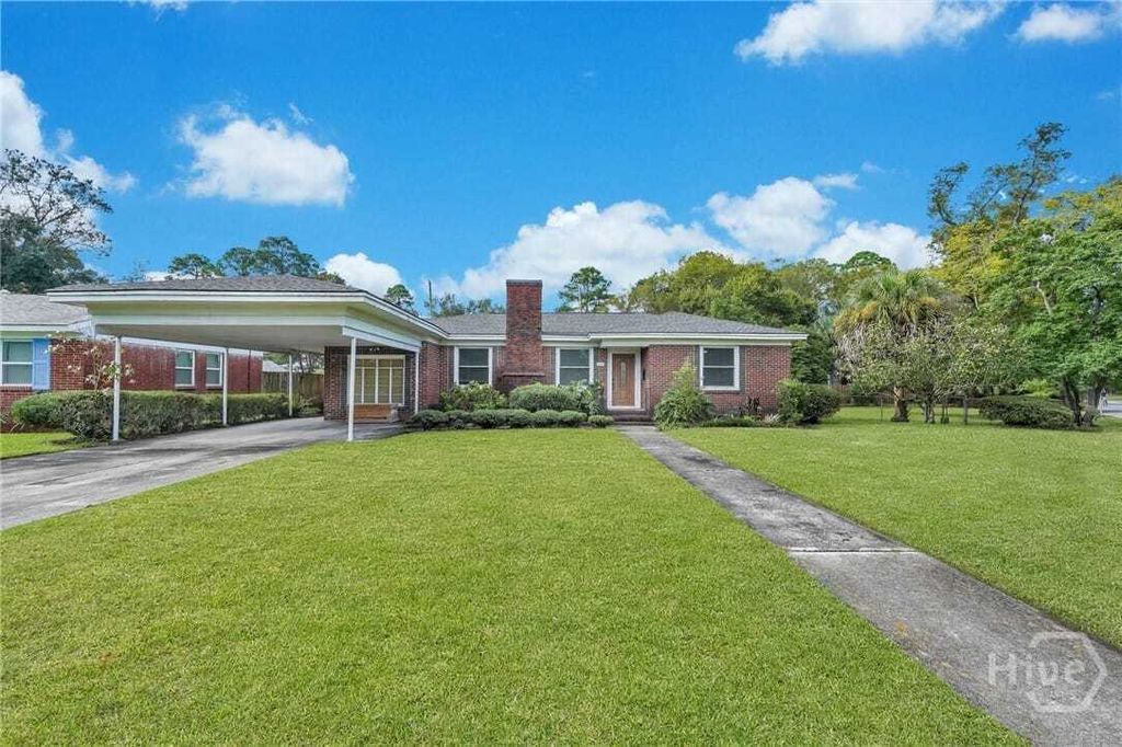 Property photo 1 of 31