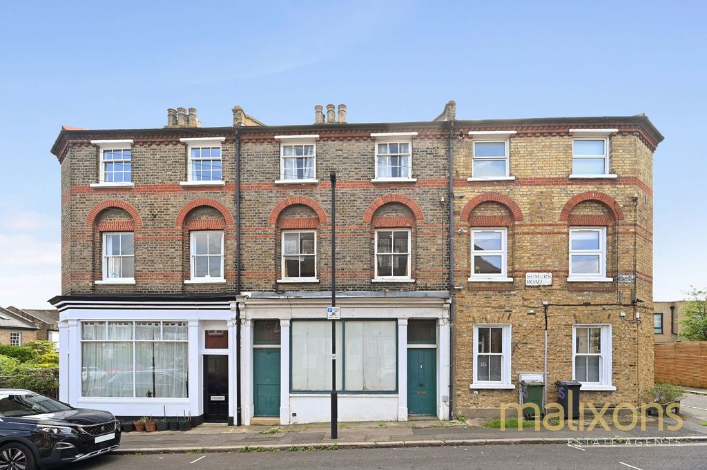 Property photo 2 of 12