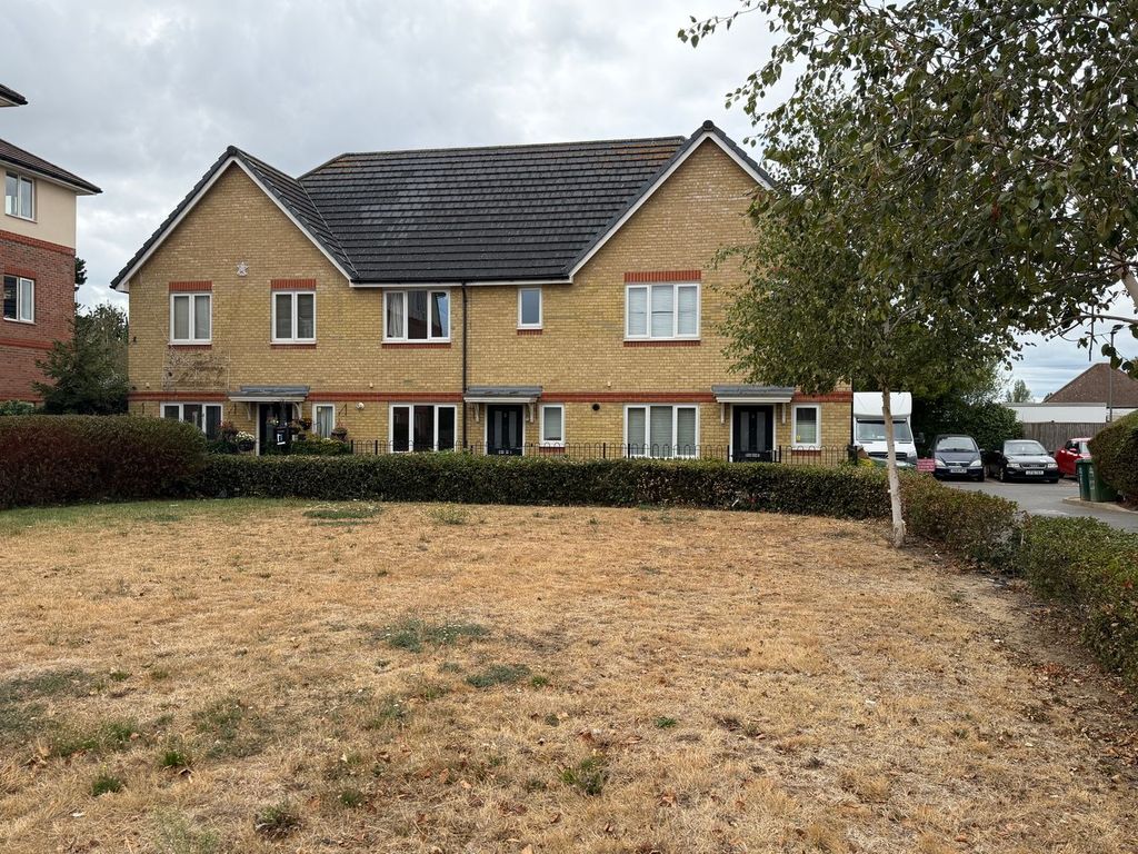 Property photo 1 of 12