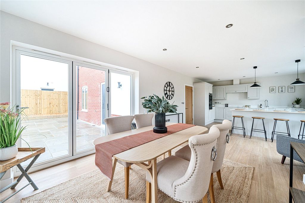 Property photo 3 of 13 Picture No. 04