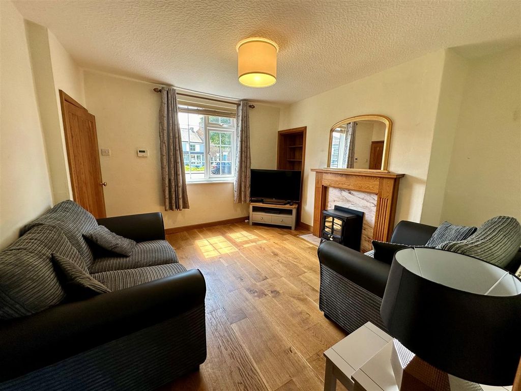 Property photo 2 of 9 76 Village 5.Jpg