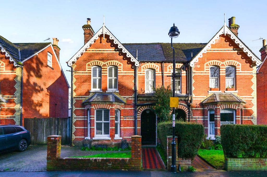 Property photo 1 of 16 Front