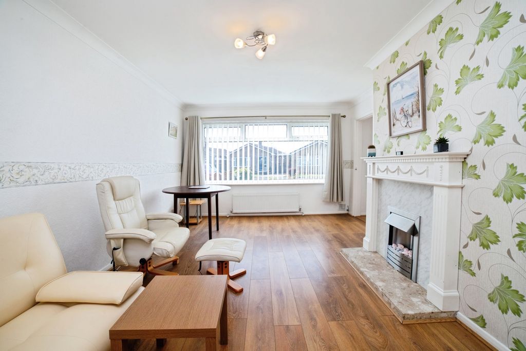 Property photo 2 of 17 Pbox-Img.Jpg
