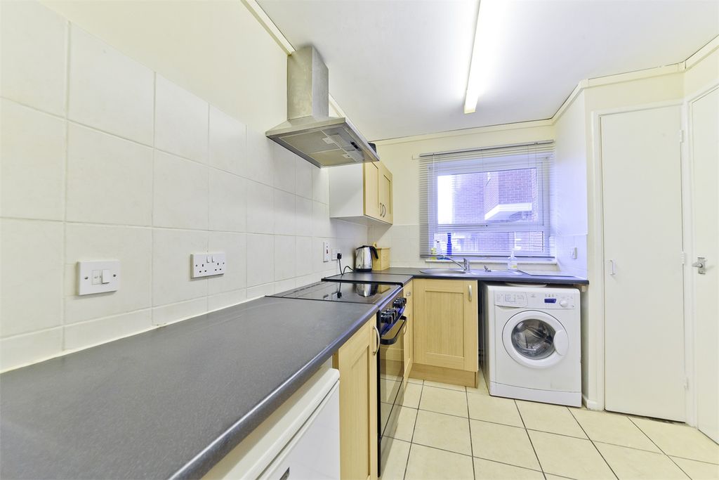 Property photo 3 of 9 Image_03