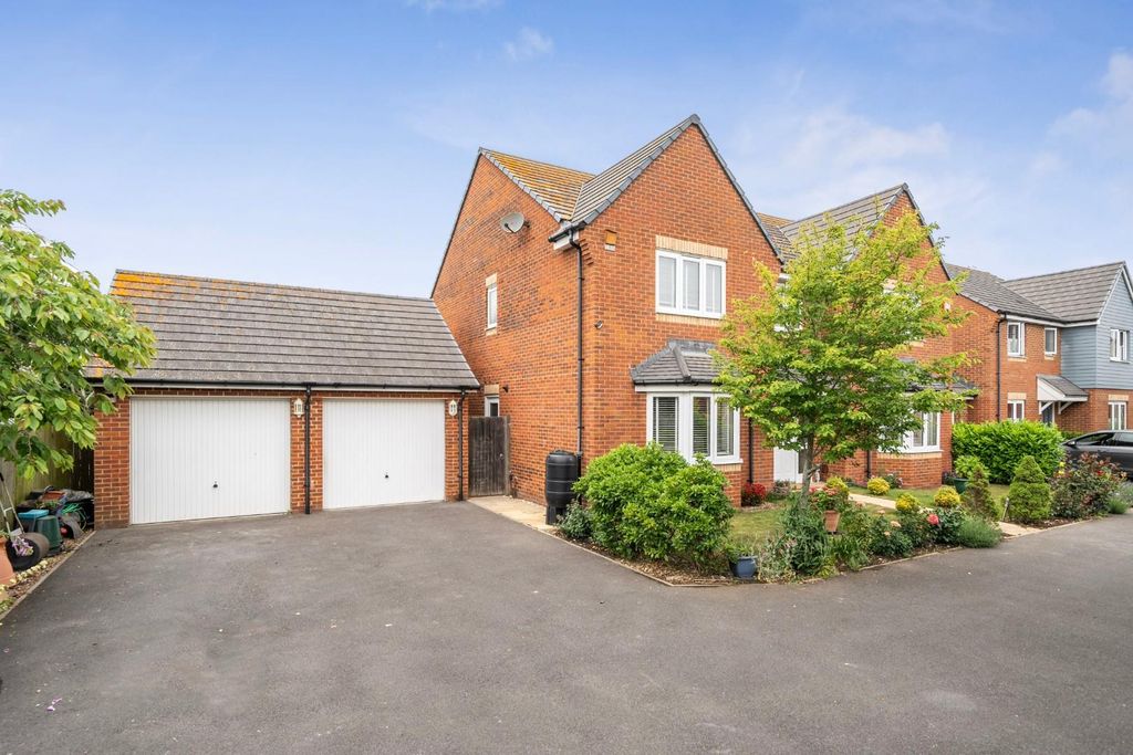 Property photo 1 of 19 1470147-19-6A19B140909ce.Jpg