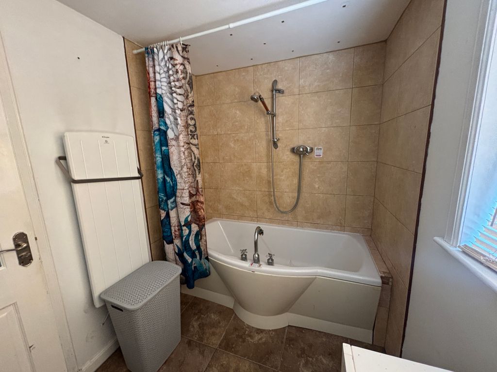 Property photo 3 of 10 6.Jpg