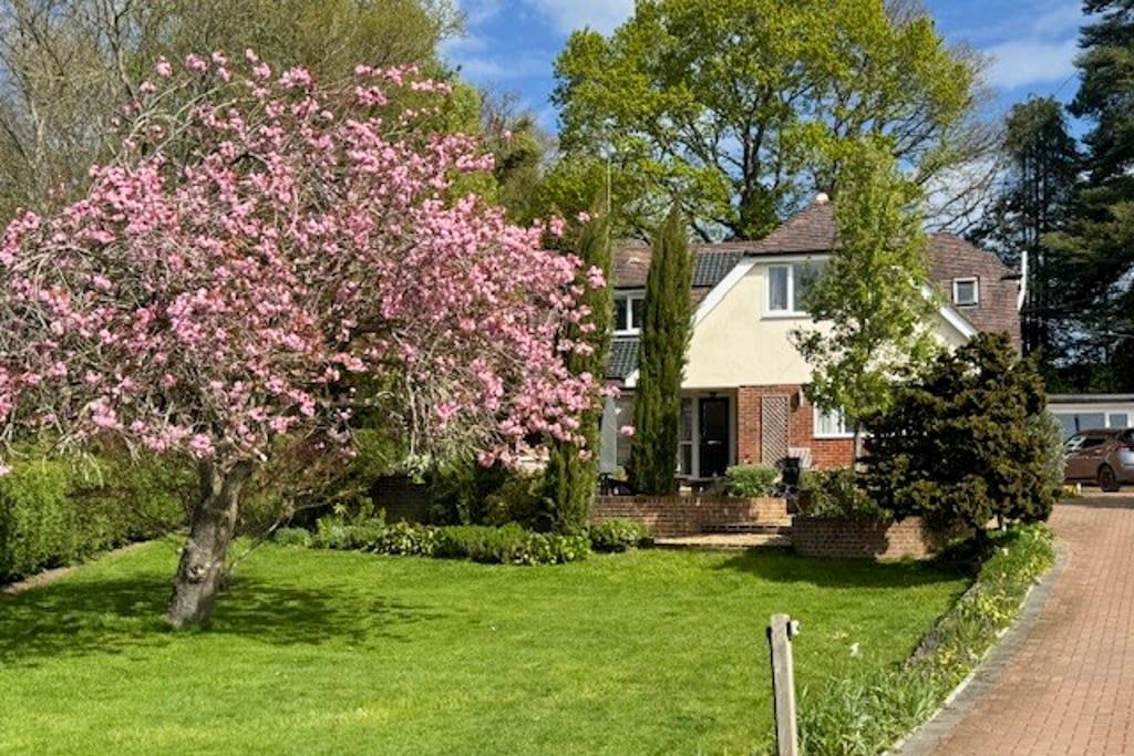 Property photo 3 of 27