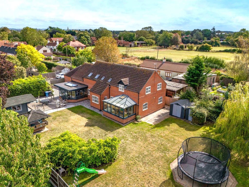 Property photo 1 of 30 Tinkers Lodge-10.Jpg
