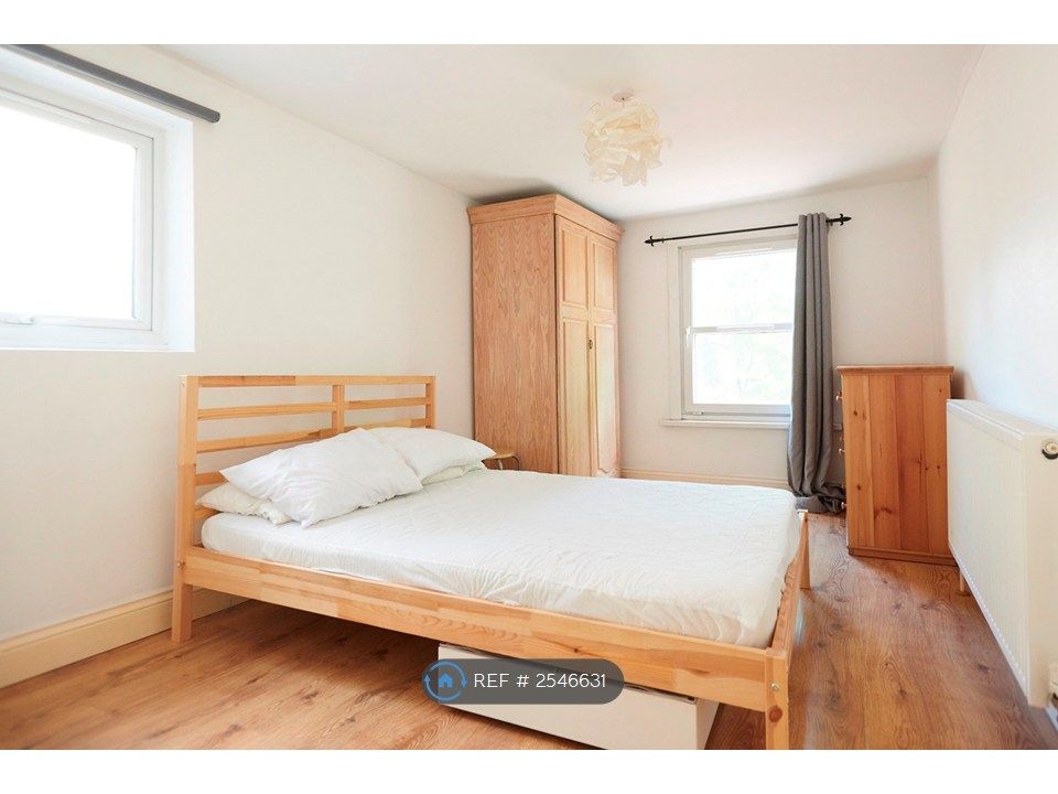 Property photo 3 of 8