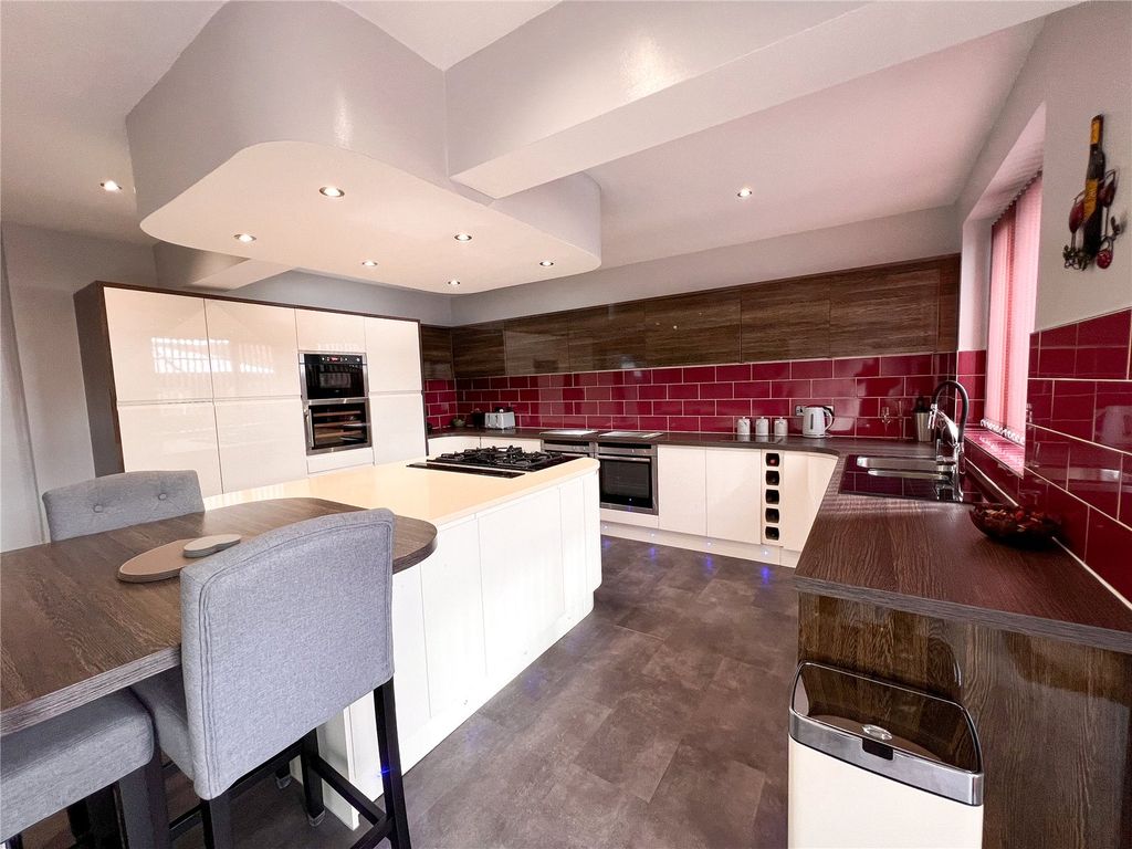 Property photo 2 of 41 Kitchen