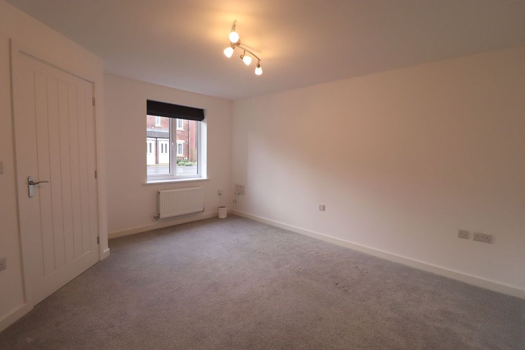 Property photo 3 of 24 Photograph 3