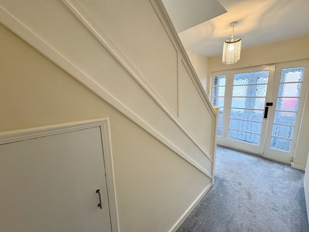 Property photo 3 of 19 Img_0674