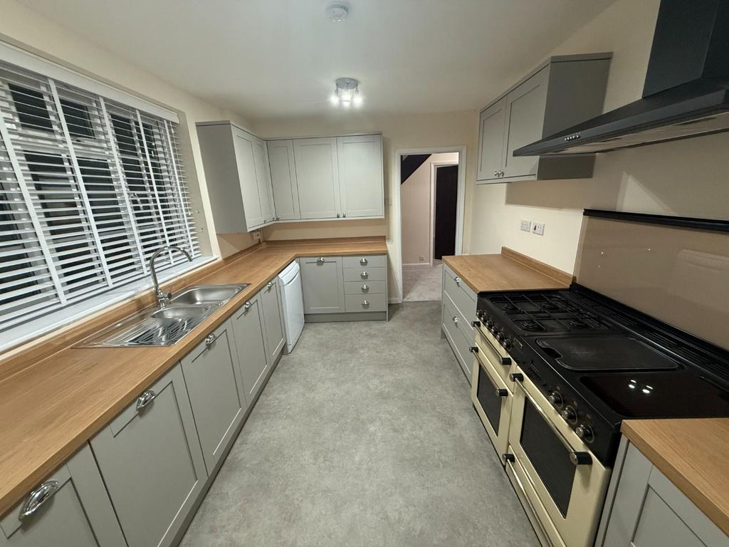 Property photo 2 of 15 3.Jpg