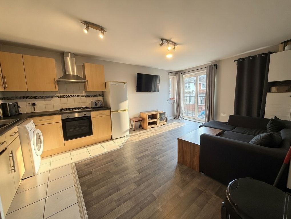 Property photo 2 of 8 Images