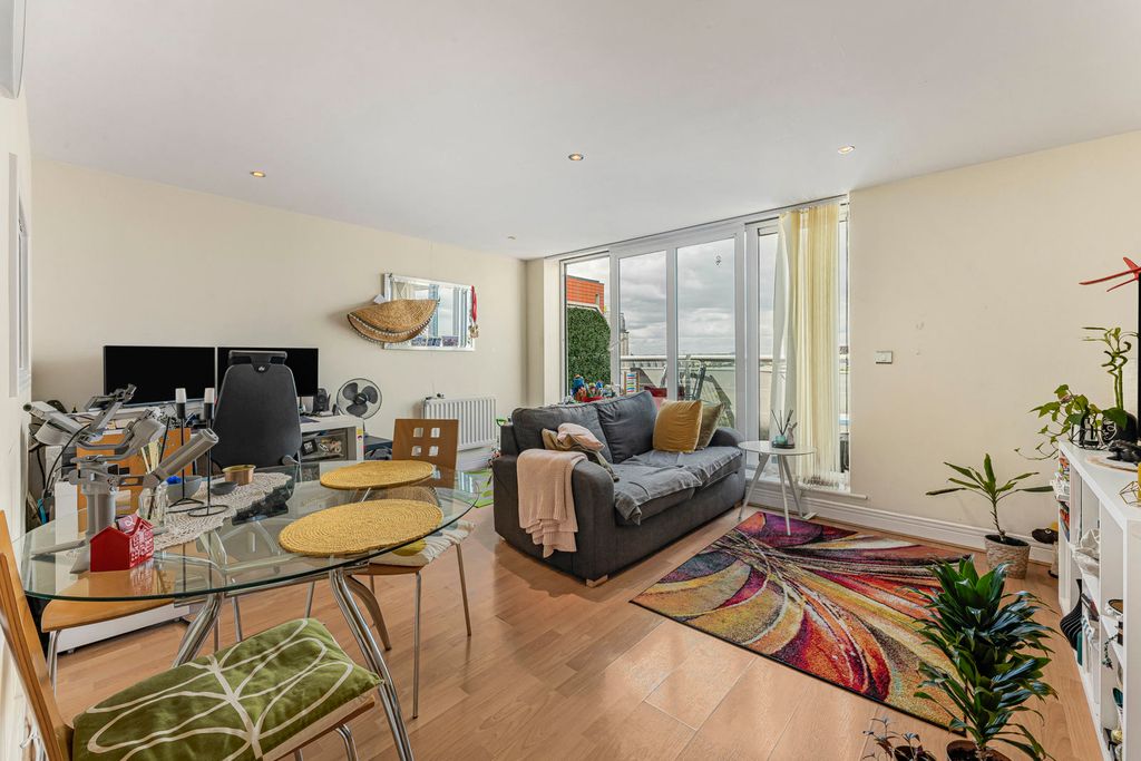 Property photo 1 of 15 Reception Room